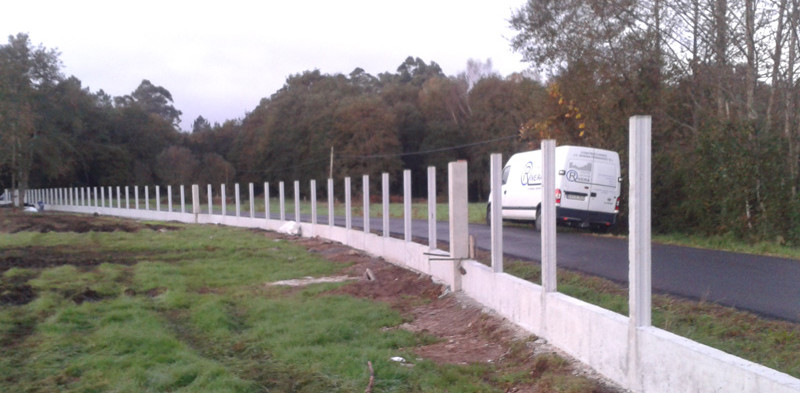 Fence in Ouzande