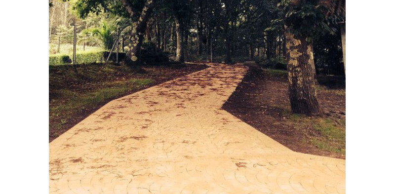 Pavement in Santa Baia