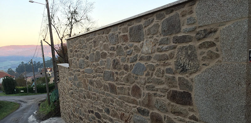 Stone wall rehabilitation