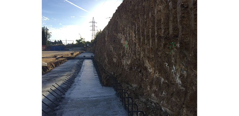 Retaining wall Martínez Otero Contract